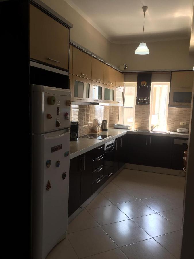 Alexandra'S Apartments ساراندا المظهر الخارجي الصورة